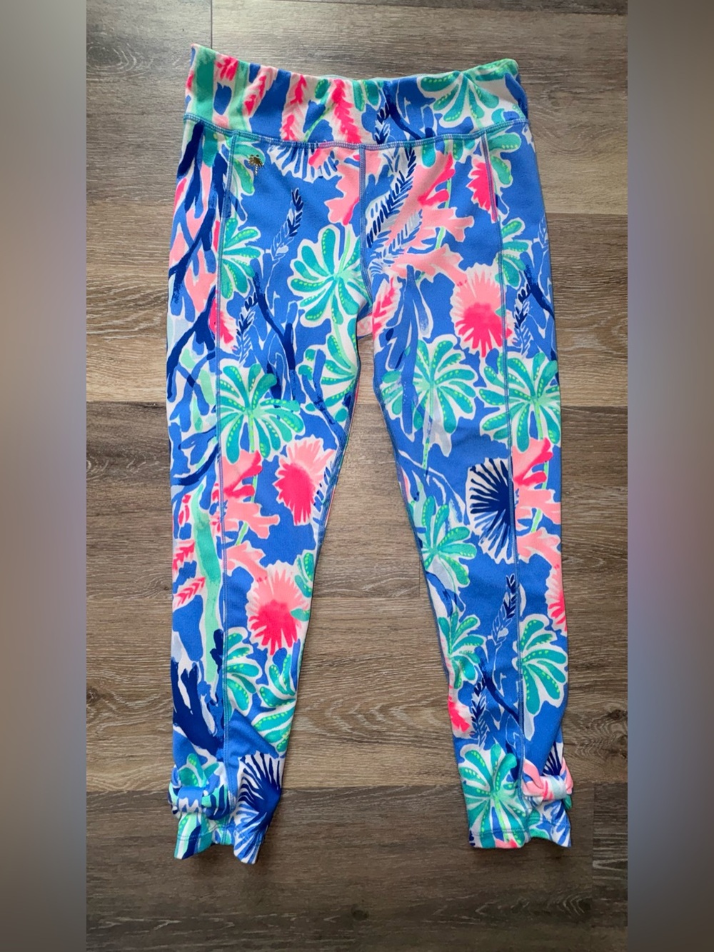 Lilly Pulitzer Luxletic Jet Stream Girl's Bright Floral Leggings
